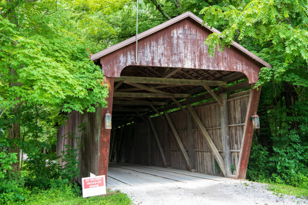 istock Hizey Covered Bridge in Fairfield County, Ohio 1691558695