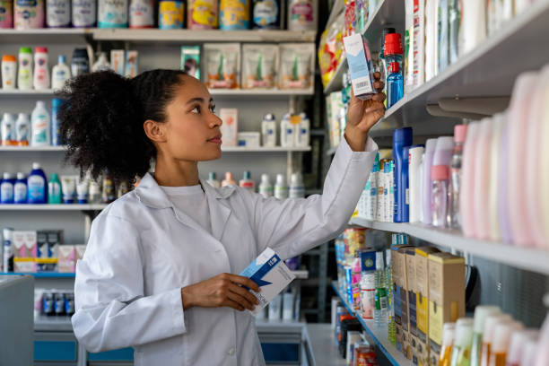 istock Pharmacist looking for product at the drugstore 1691694928