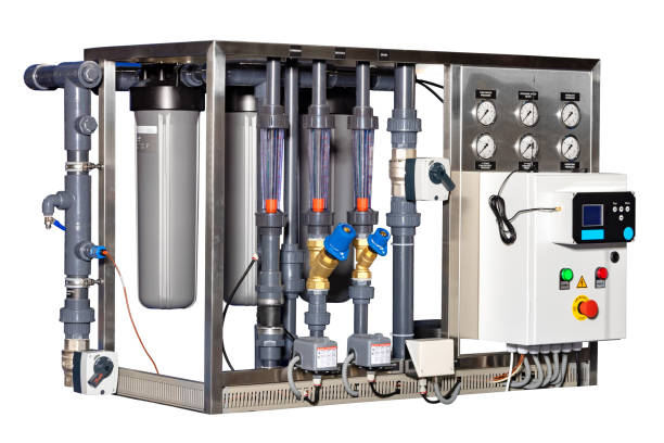 arquitectura modular del sistema de purificación de agua por ósmosis inversa para diversas aplicaciones. - desalination fotografías e imágenes de stock