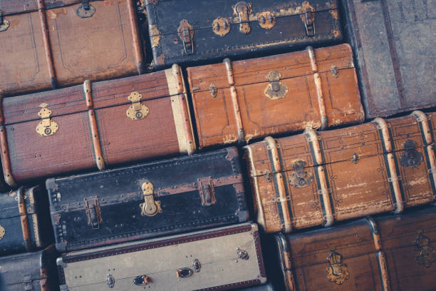 istock many  suitcases  - old  vintage suitcase  stacked 1691800650