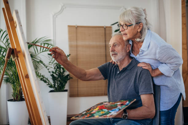 istock Male artist with wife 1691908359