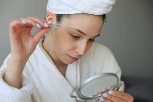 istock Beauty Girl Making up 1692112509