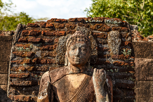 Buddha statue, Polonnaruwa ruins, Polonnaruwa, Sri Lanka, Asia