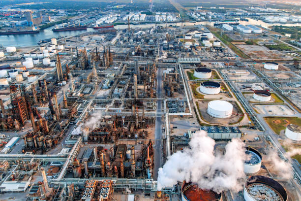 istock Texas Oil Refinery Aerial 1692801208