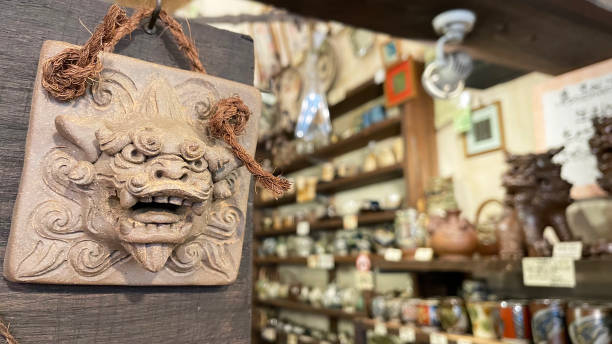 Souvenir shop Shisa figurine Okinawa Prefecture