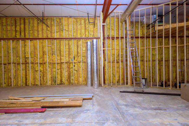 istock Fiber cotton thermal insulation for effective mineral wool wall installation 1693985146