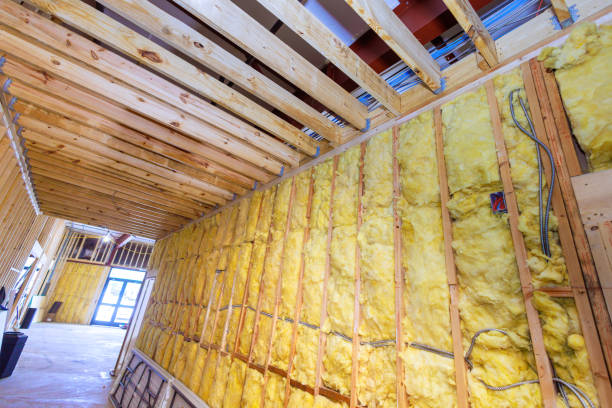 istock Mineral wool wall assembly with fiber cotton thermal insulation 1693985669