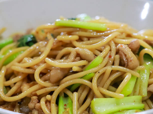 istock Phad Hmi Hokkien
Fried Hokkien Noodles 1694804021