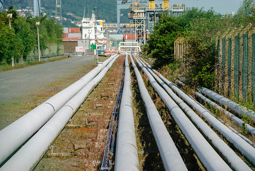 Pipes carry petrol and other petrochemicals at an oil refinery
