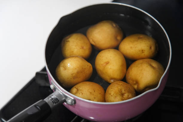 istock How to boil potatoes 1695449650