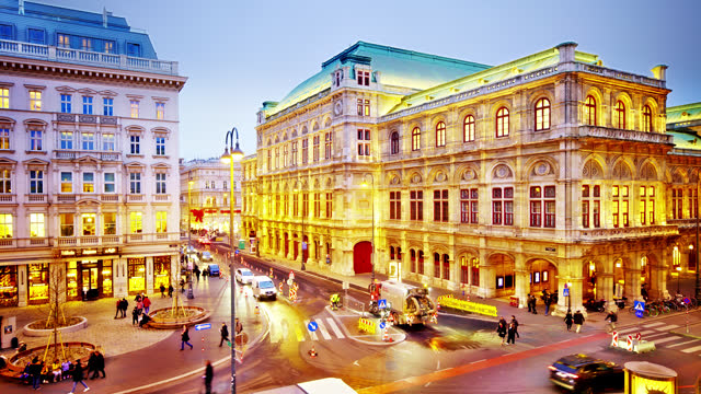 Vienna Operahouse.