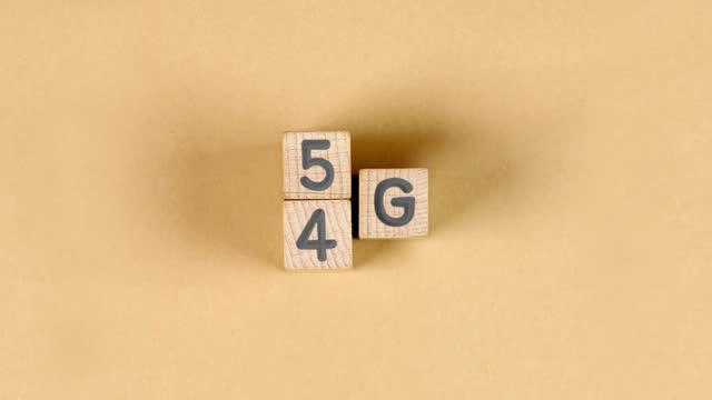 Wooden Blocks with 5G Sign