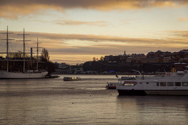 istock View of harbor at sunset 1697038366