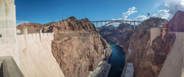 Photo of Las Vegas, Hoover Dam, Nevada, USA - Summer 2018 : [ Hoover Dam and Lake Meeads on Colorado River in Nevada Desert ]