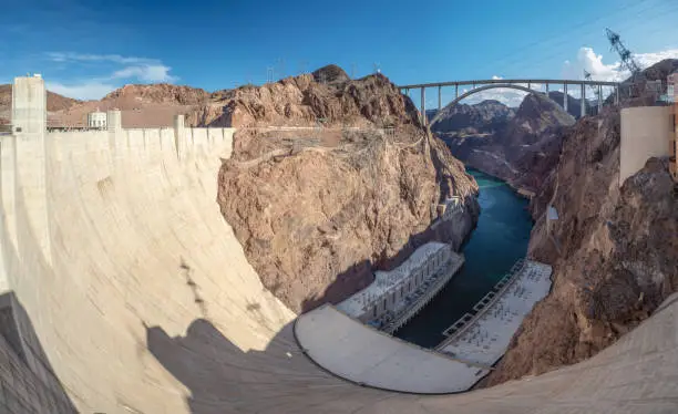 Photo of Las Vegas, Hoover Dam, Nevada, USA - Summer 2018 : [ Hoover Dam and Lake Meeads on Colorado River in Nevada Desert ]