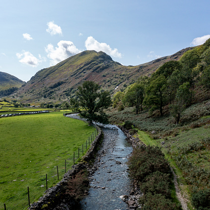 river derwent in the seathwaite valley borrowdale lake district looking south towards base brown