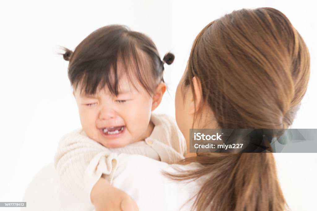 Samohrana sam majka troje djece Samohrana sam majka troje djece