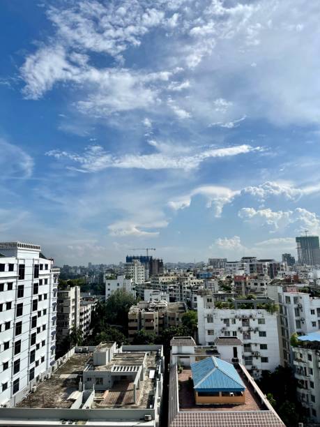 istock A beautiful urban skyline 1698430285