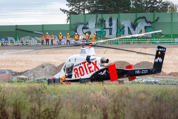 kaman k-max średni śmigłowiec nośny rotex aviation ag - nośny zdjęcia i obrazy z banku zdjęć