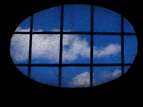 The clouds (through the window) : Herault