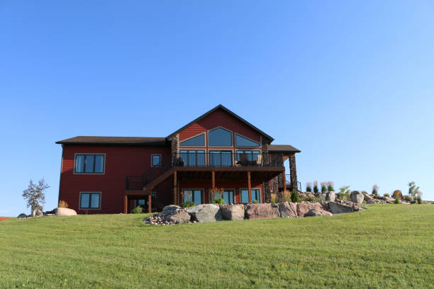 istock Large Rural Single Family Home Exterior 1698842207