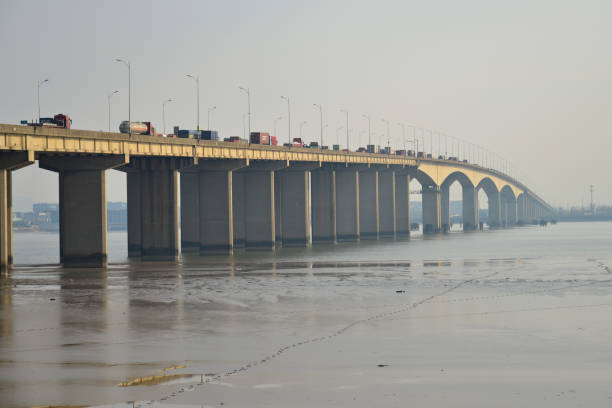 istock Xiasha Bridge (Qianjiang no.6), Hangzhou, China 1698967079