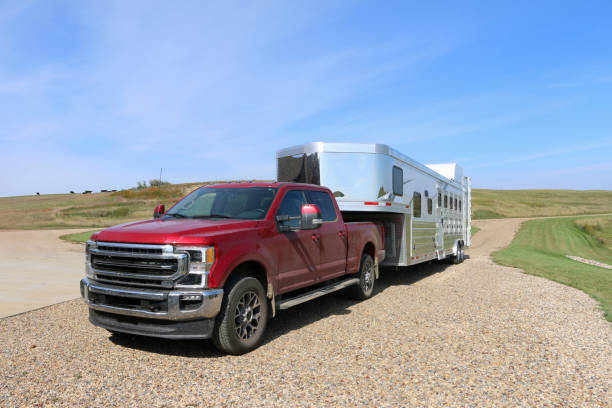 istock Living Quarters Horse Trailer and Pickup 1699191237