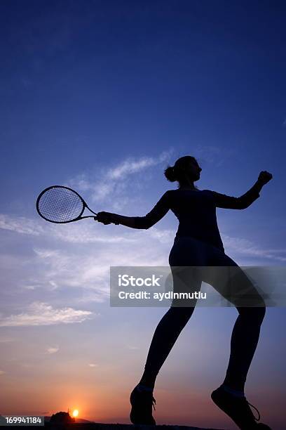 Giocatore Di Tennis - Fotografie stock e altre immagini di Ragazze adolescenti - Ragazze adolescenti, Tennis, Colore nero