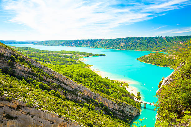 сент-croix озеро, франция - france verdon river scenics bridge стоковые фото и изображения