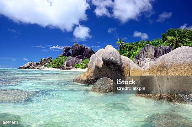 Foto de Seychelles Seascape e mais fotos de stock de Areia - Areia, Azul, Azul Turquesa