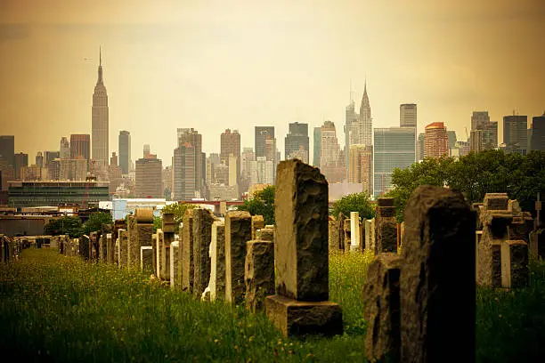 Photo of Calvary Cemetery in Queens with view on New York, USA