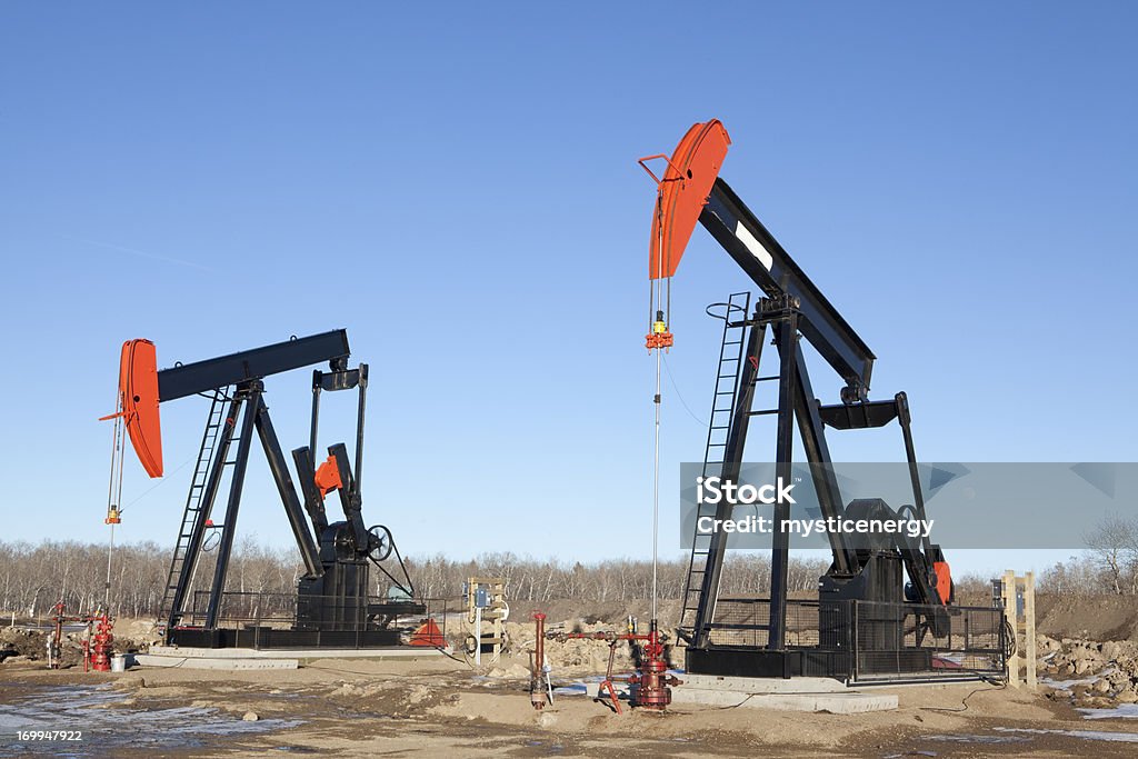 Locales de aceite - Foto de stock de Petróleo libre de derechos