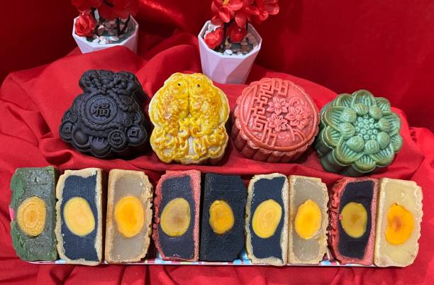 istock Moon Cake Mid Autumn Festival 1699515270