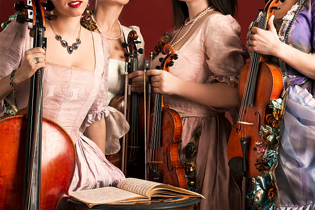 quarteto - fine art portrait music sheet music violin imagens e fotografias de stock