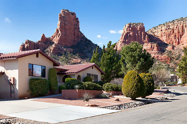 residenza di sedona, arizona - arizona desert photography color image foto e immagini stock