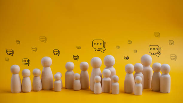 istock People figures and comment clouds above. process of discussion and comments, the search for fresh ideas. Best thought, good idea, positive feedback. Opinion of the public and surrounding 1699720680
