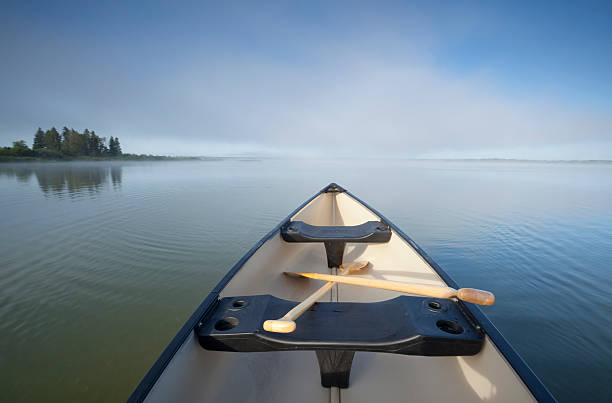 parque nacional montanha riding of canada - canada landscape manitoba lake - fotografias e filmes do acervo