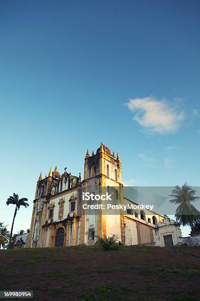 植民地時代の教会で熱帯の太陽が輝きでオリンダブラジル - オリンダ - ペルナンブコ州のストックフォトや画像を多数ご用意 - オリンダ - ペルナンブコ州, カトリック, キリスト教