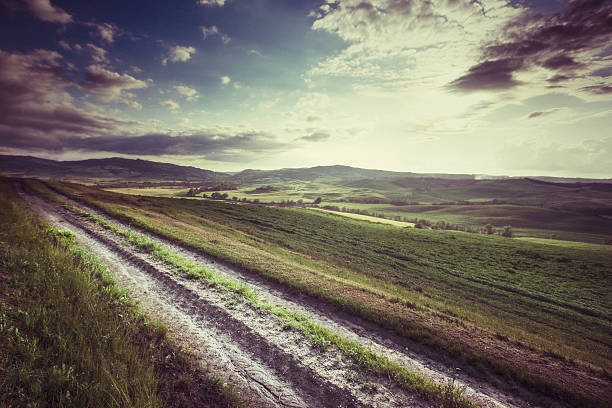 istock Dirt track in Tuscany 169987454