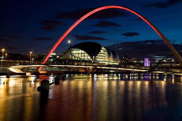 istock Gateshead Millennium Bridge at night 169994084