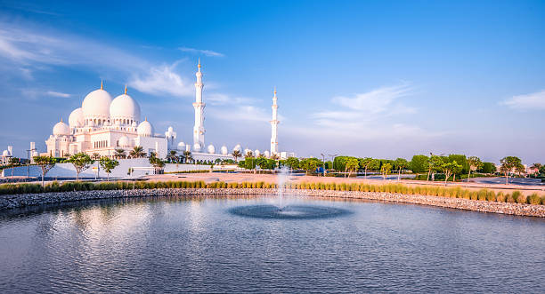 그랜드 djenne 모스크 아부다비 - minaret international landmark national landmark sheikh zayed mosque 뉴스 사진 이미지