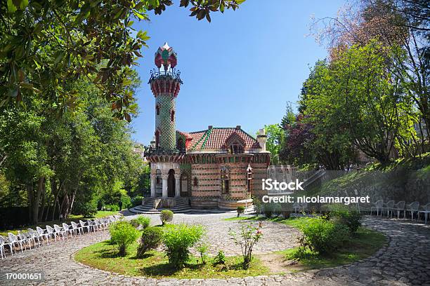 Gaudi In Der Nähe Von Santander Stockfoto und mehr Bilder von Antonio Gaudi - Antonio Gaudi, Bizarr, Herrenhaus