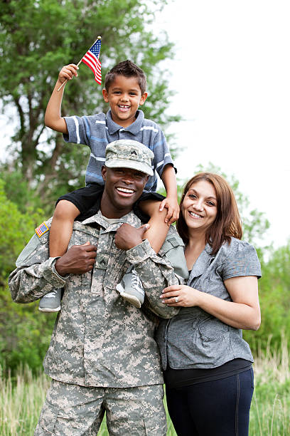 istock Real American Military Family 170005838