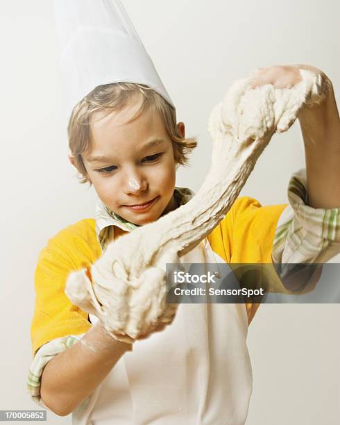 Маленький Пекарь — стоковые фотографии и другие картинки Белый фон - Белый фон, Пекарь, Портрет