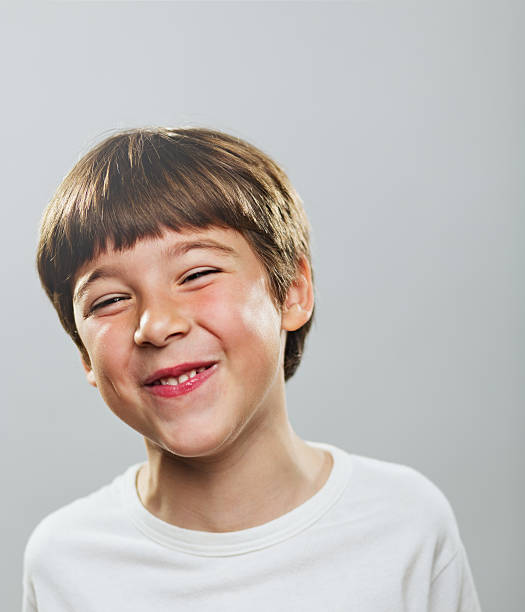 happy little boy - t shirt child white portrait fotografías e imágenes de stock