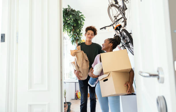 istock Moving in to new home together 1700081464