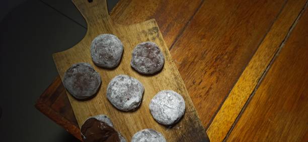istock mochi chocolate filling rice cake 1700146225