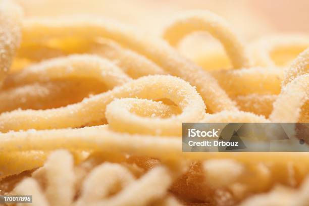 Spaghetti - Fotografie stock e altre immagini di Macrofotografia - Macrofotografia, Pasta, Impasto per il pane