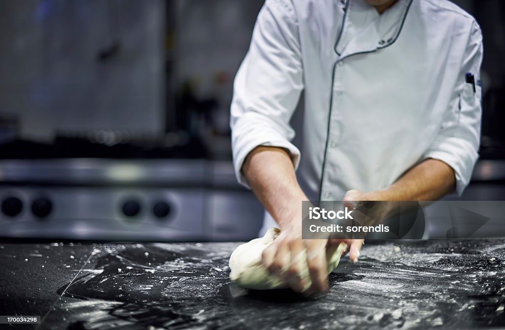 Koch Teig kneten Teig - Lizenzfrei Teig Stock-Foto