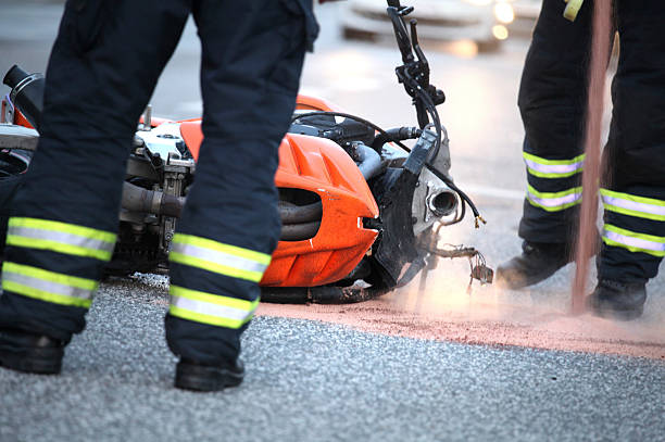 accident de moto-motorradunfall - accident de transport photos et images de collection